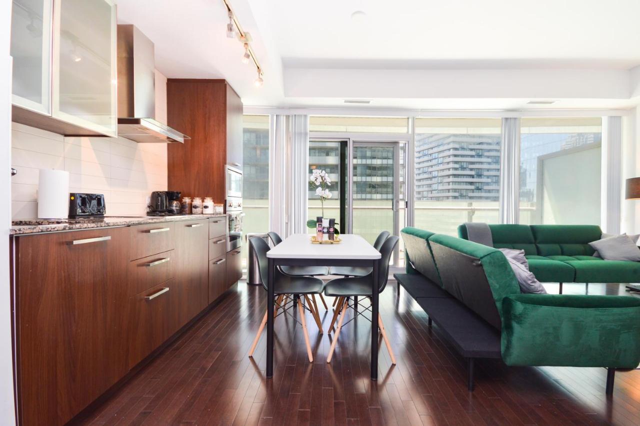 Downtown Toronto Condo Near Cn Tower, Mtcc, Rogers Center , Union Station Eksteriør bilde