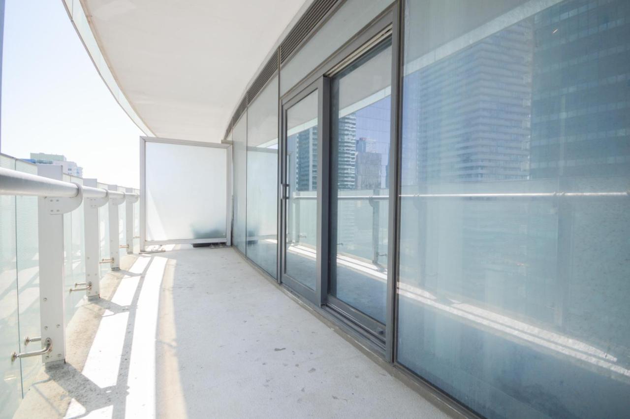 Downtown Toronto Condo Near Cn Tower, Mtcc, Rogers Center , Union Station Eksteriør bilde