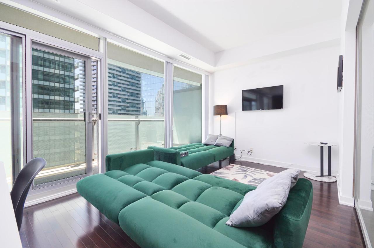 Downtown Toronto Condo Near Cn Tower, Mtcc, Rogers Center , Union Station Eksteriør bilde