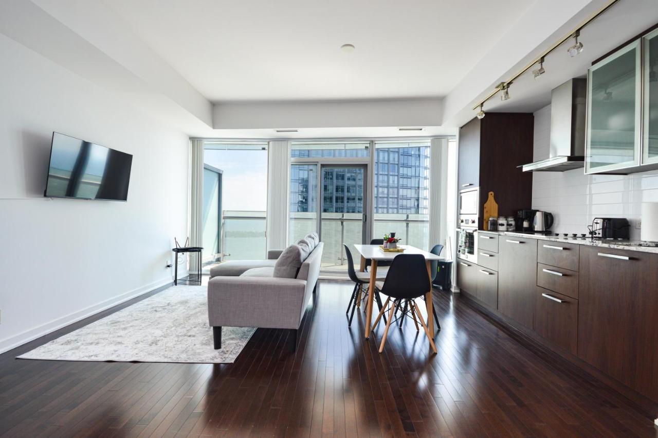 Downtown Toronto Condo Near Cn Tower, Mtcc, Rogers Center , Union Station Eksteriør bilde