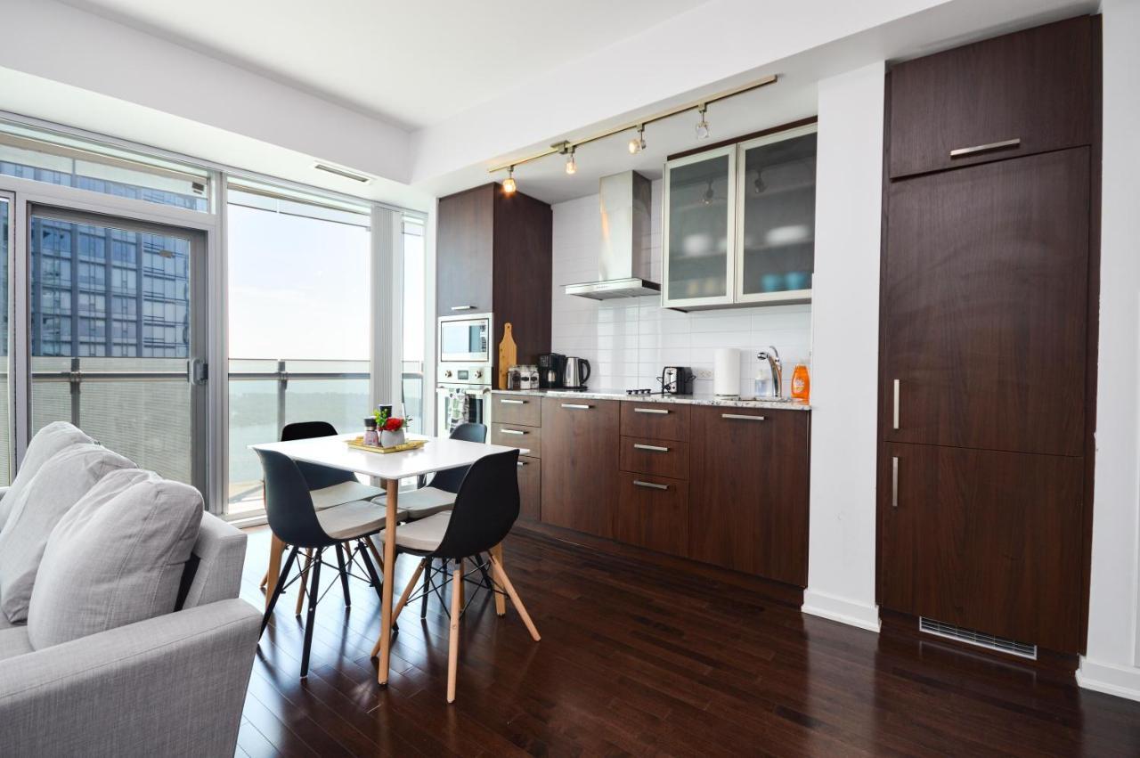 Downtown Toronto Condo Near Cn Tower, Mtcc, Rogers Center , Union Station Eksteriør bilde