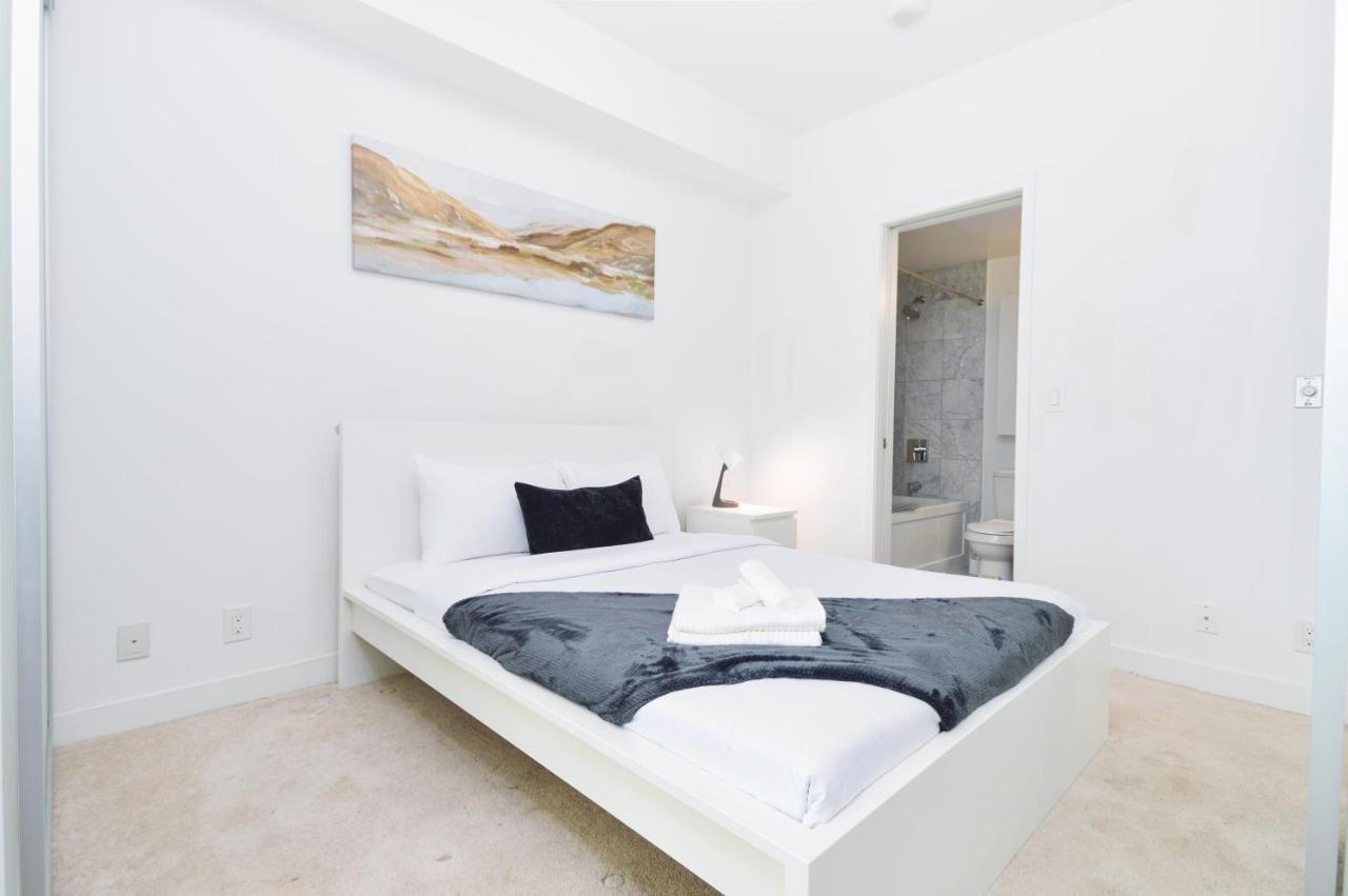 Downtown Toronto Condo Near Cn Tower, Mtcc, Rogers Center , Union Station Eksteriør bilde