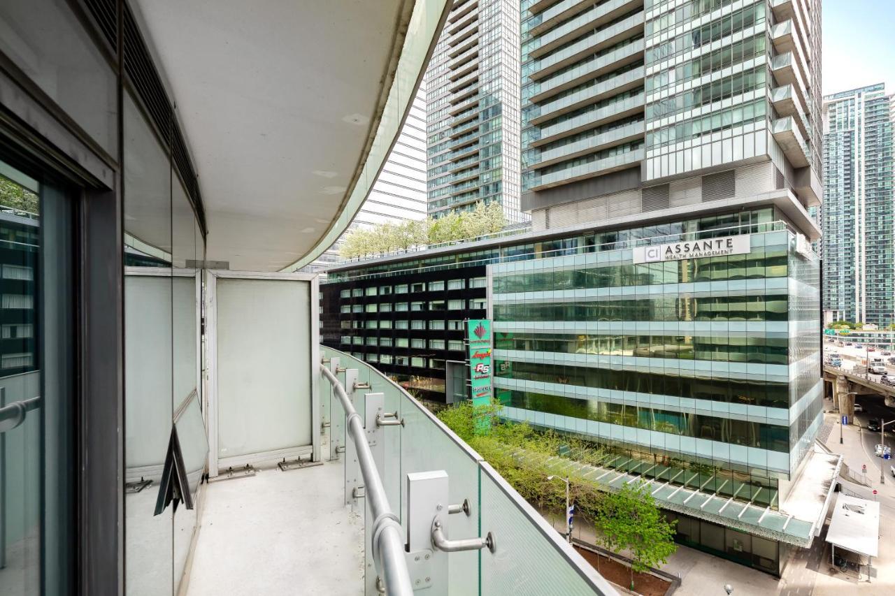 Downtown Toronto Condo Near Cn Tower, Mtcc, Rogers Center , Union Station Eksteriør bilde