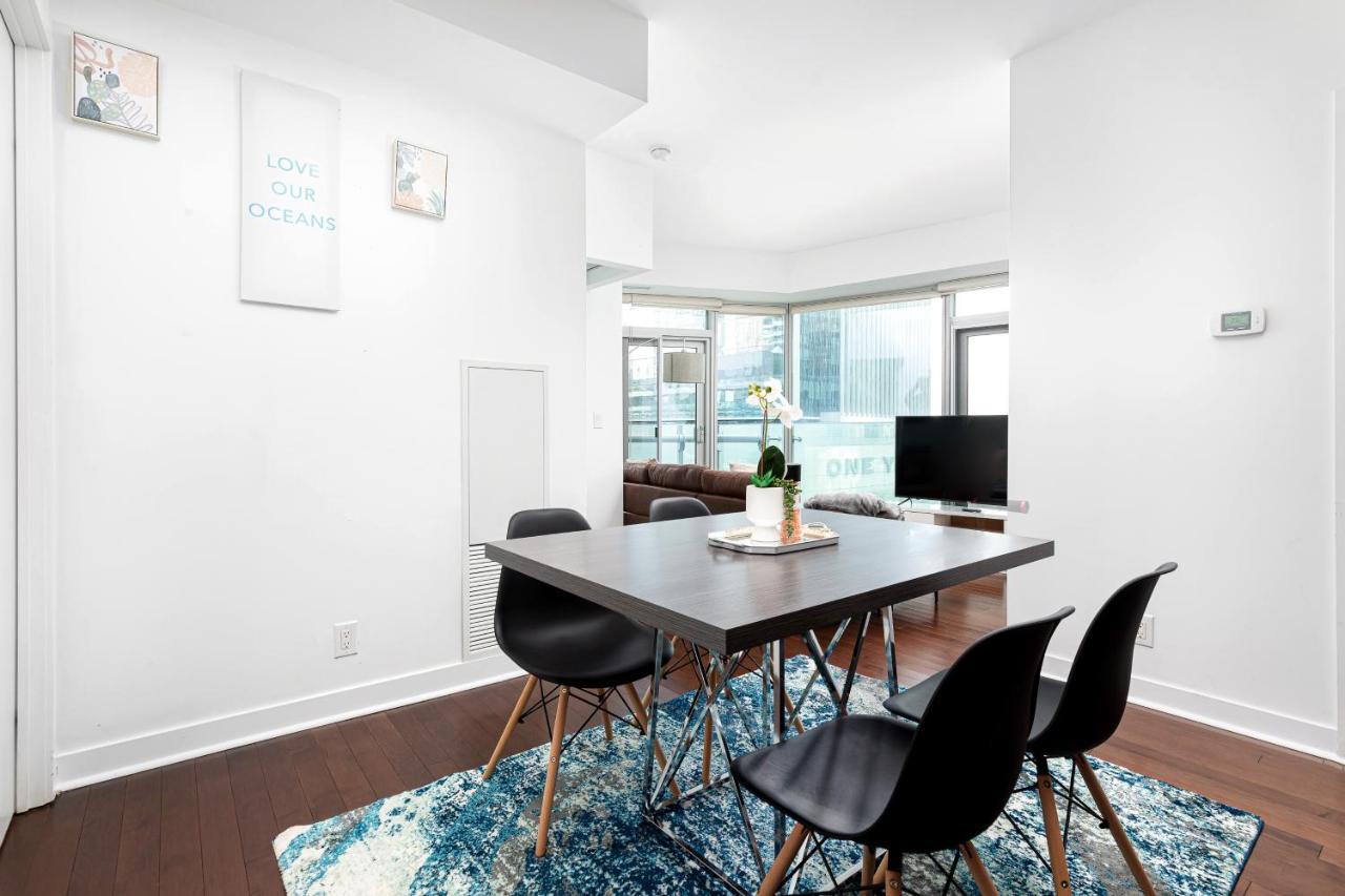Downtown Toronto Condo Near Cn Tower, Mtcc, Rogers Center , Union Station Eksteriør bilde