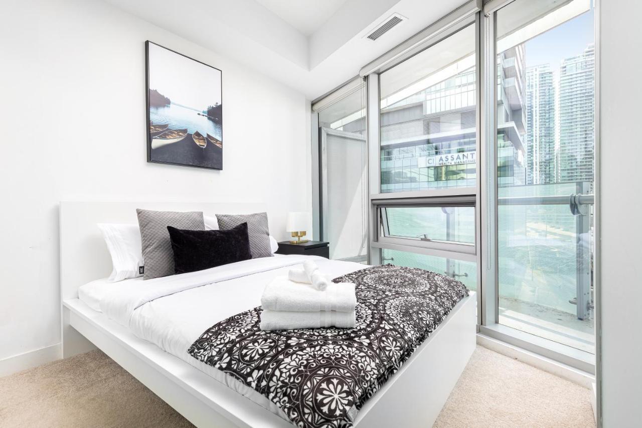 Downtown Toronto Condo Near Cn Tower, Mtcc, Rogers Center , Union Station Eksteriør bilde